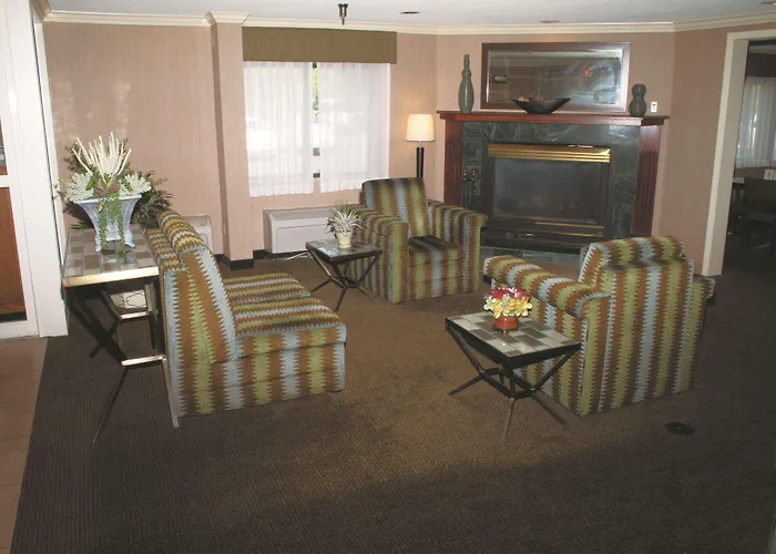 La Quinta Inn By Wyndham Kansas City North